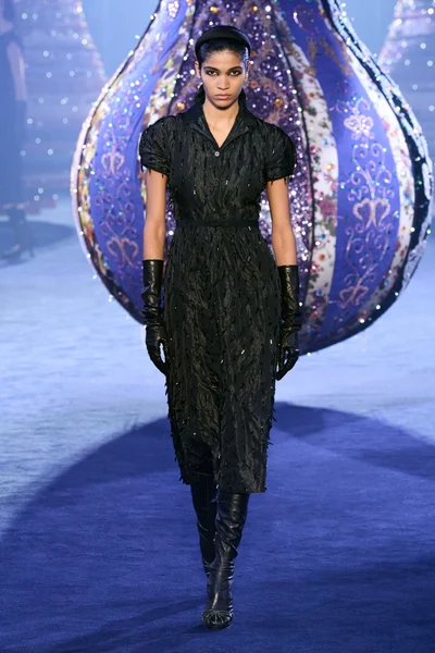 Look 91